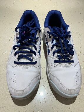 Women’s Asics Pickleball Shoes- Sz 8